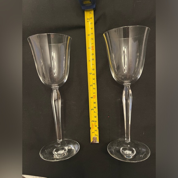 2 wine Glasses Model Clara IN Crystal
Baccarat - Picture 7 of 7